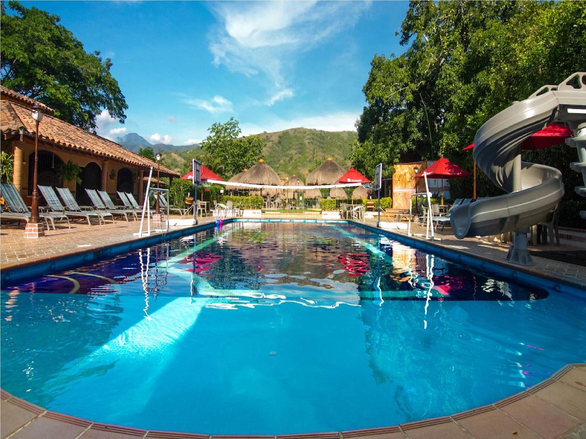 Hosteria Tonusco Campestre Santa Fe de Antioquia Eksteriør bilde