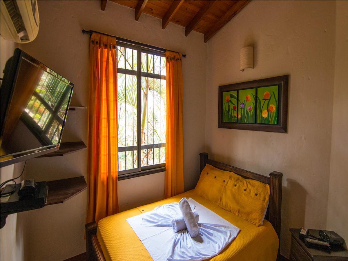 Hosteria Tonusco Campestre Santa Fe de Antioquia Rom bilde